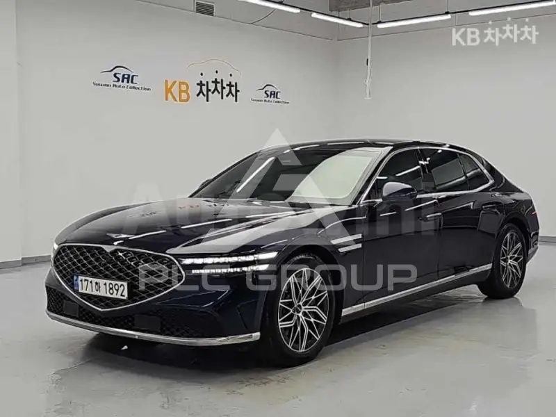 2022 Genesis G90