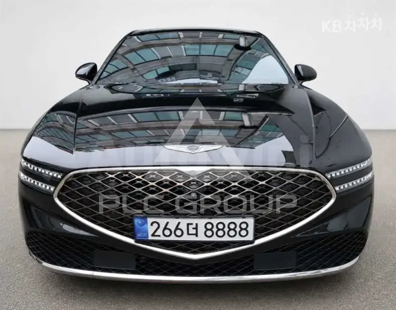 2022 Genesis G90