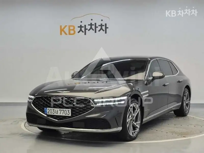 2022 Genesis G90