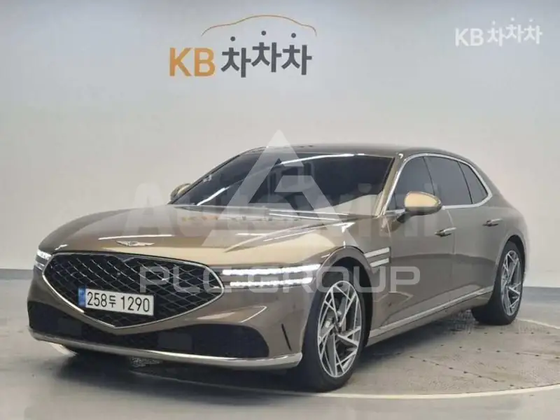 2022 Genesis G90