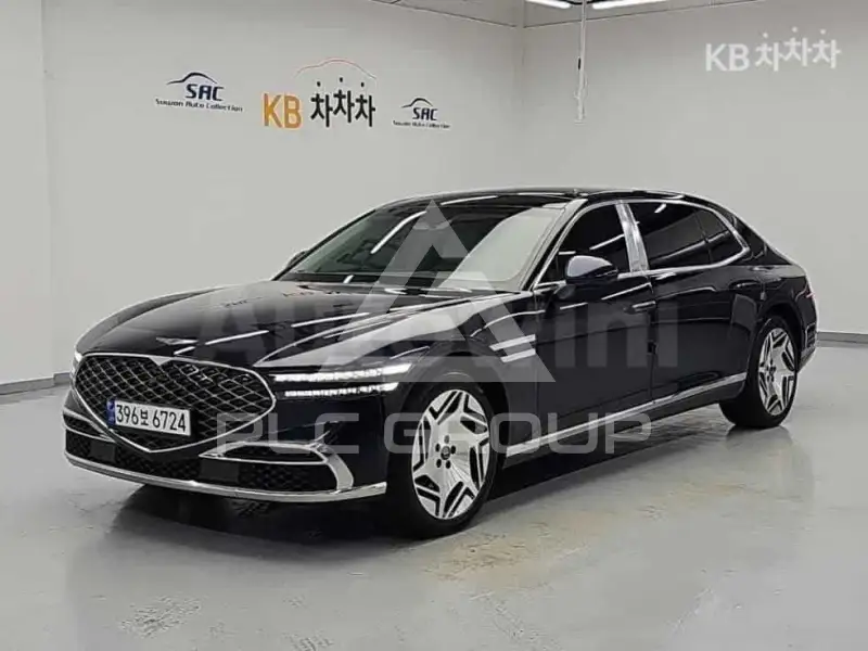 2022 Genesis G90