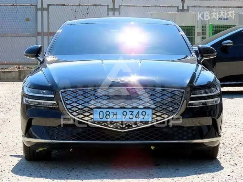 2022 Genesis G80