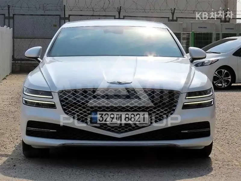 2022 Genesis G80