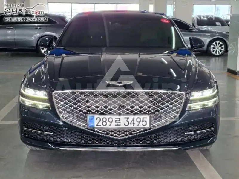 2022 Genesis G80