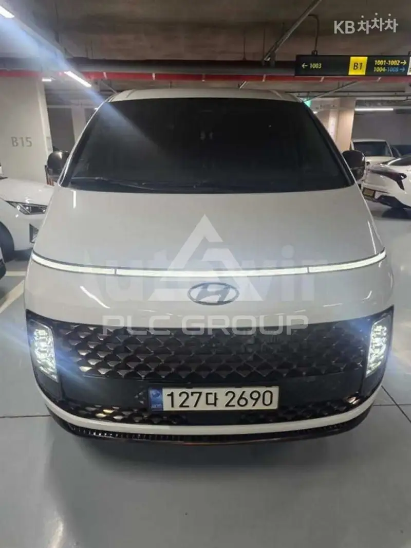 2022 Hyundai Staria