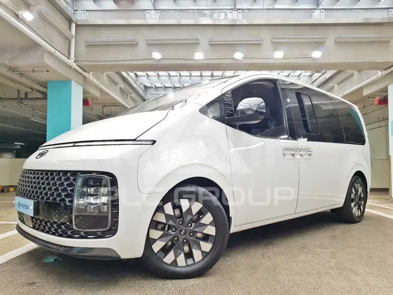 2022 Hyundai Staria