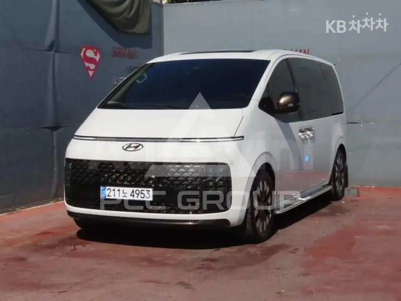 2022 Hyundai Staria