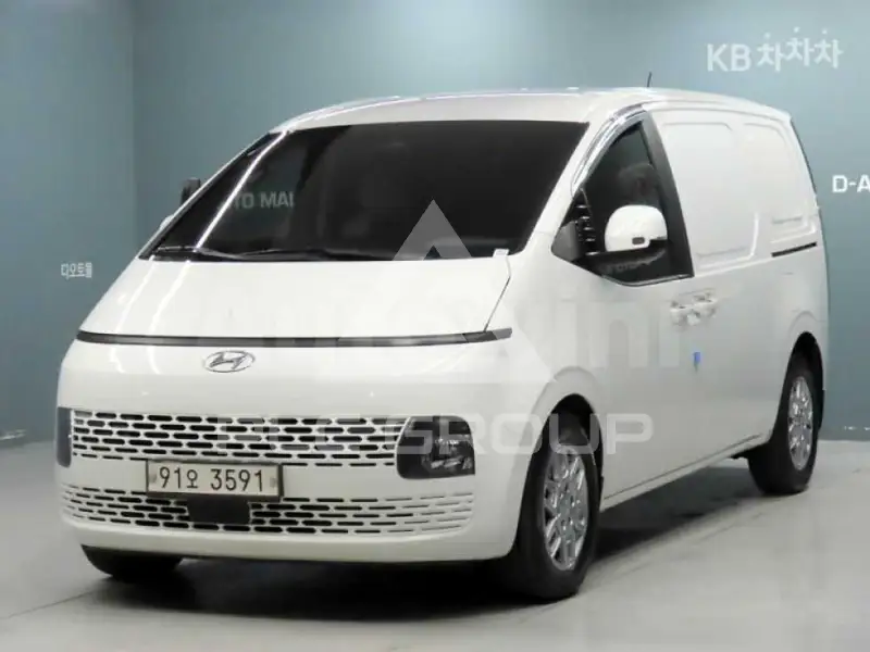 2022 Hyundai Staria