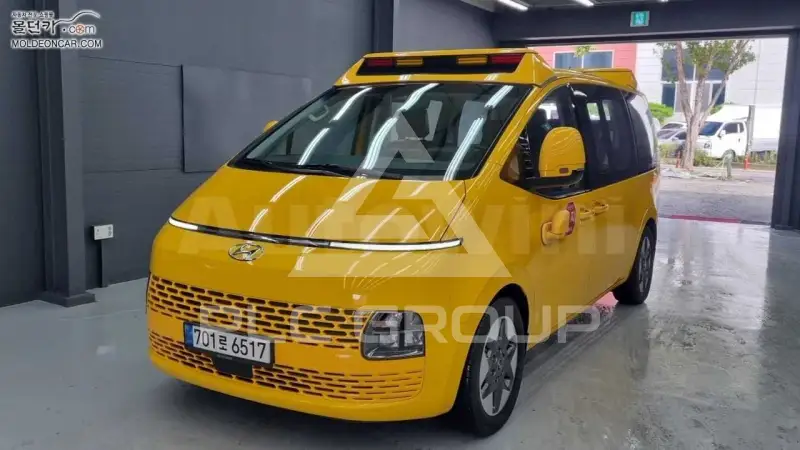 2022 Hyundai Staria