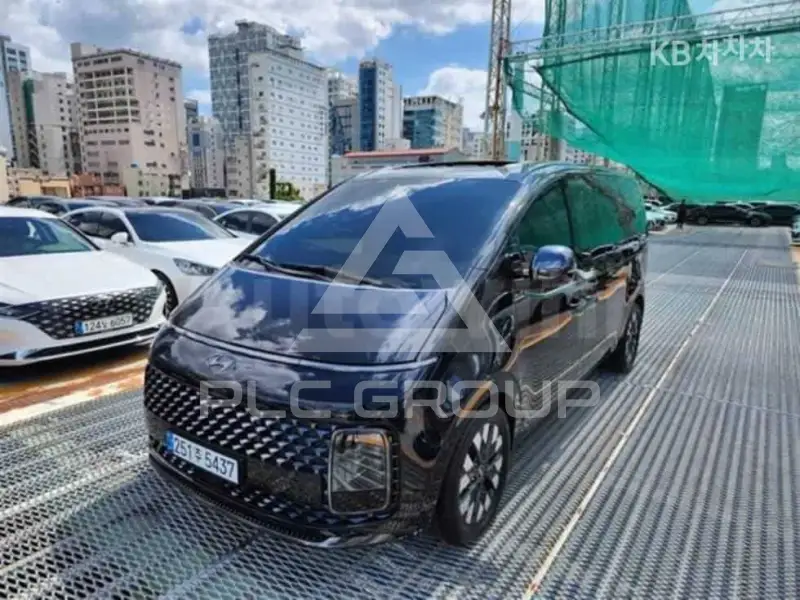 2022 Hyundai Staria