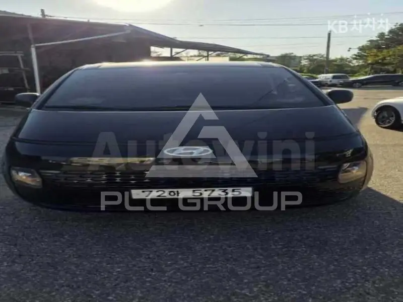 2022 Hyundai Staria