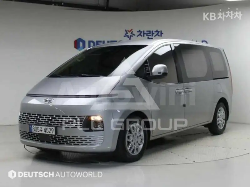 2022 Hyundai Staria