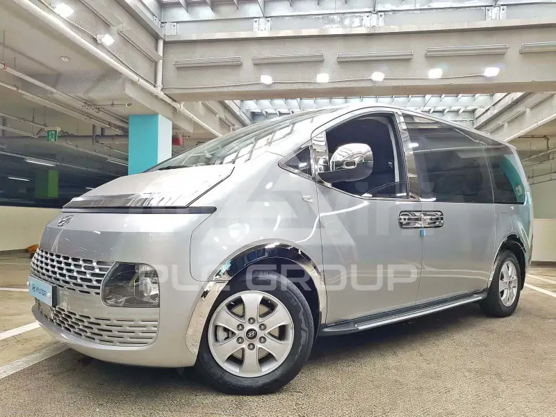 2022 Hyundai Staria