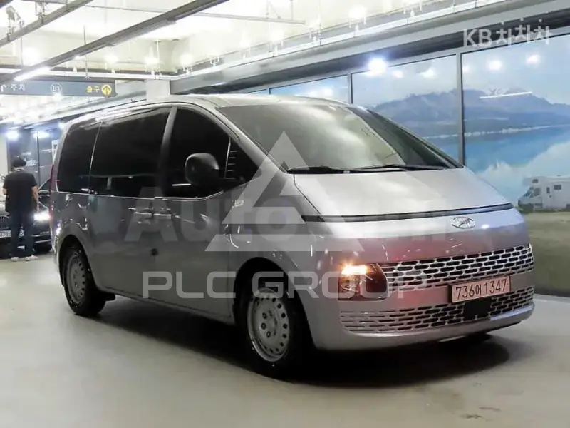 2022 Hyundai Staria