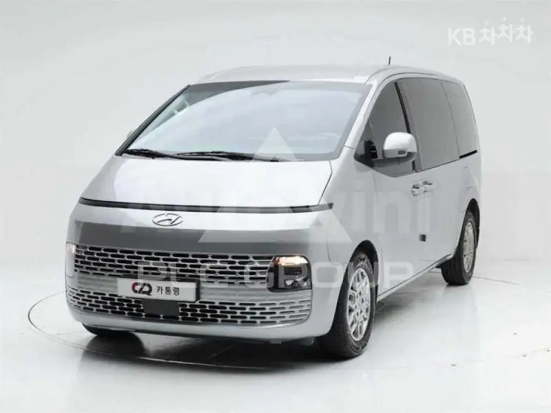 2022 Hyundai Staria