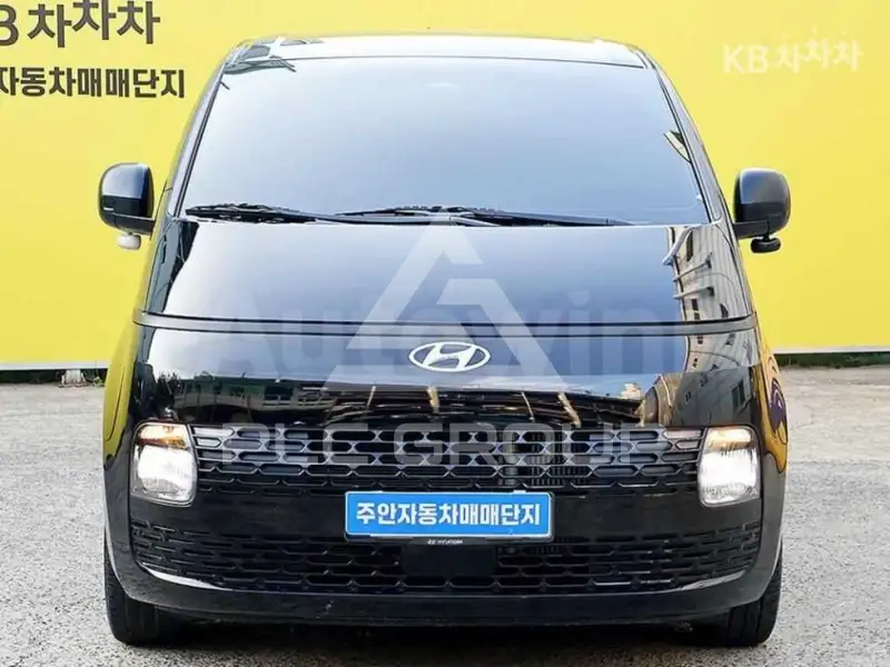 2022 Hyundai Staria