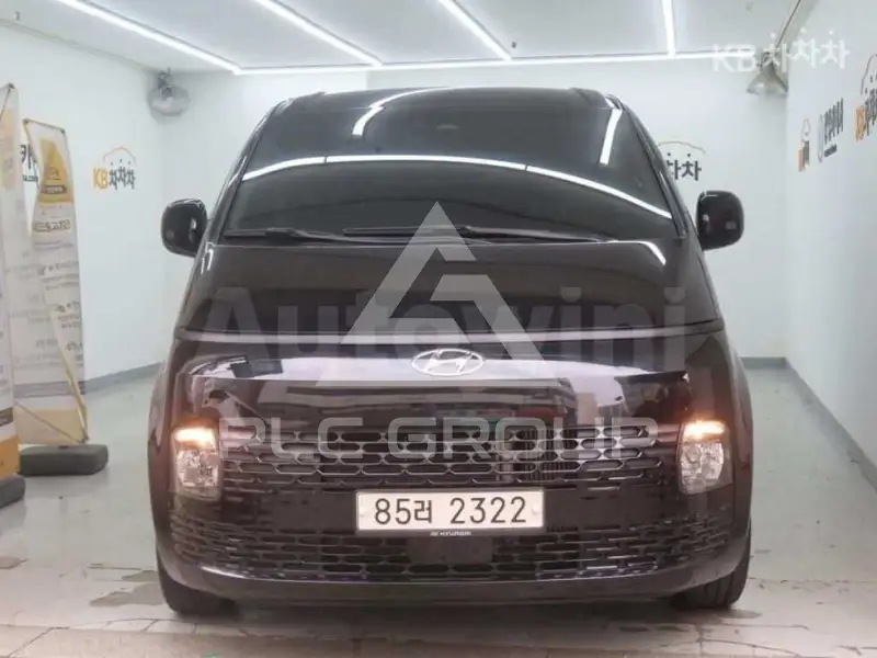 2022 Hyundai Staria