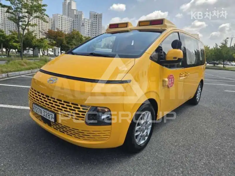 2022 Hyundai Staria