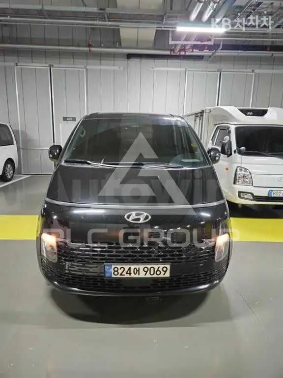 2022 Hyundai Staria