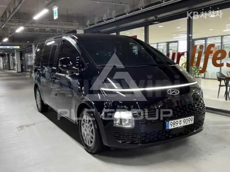 2022 Hyundai Staria