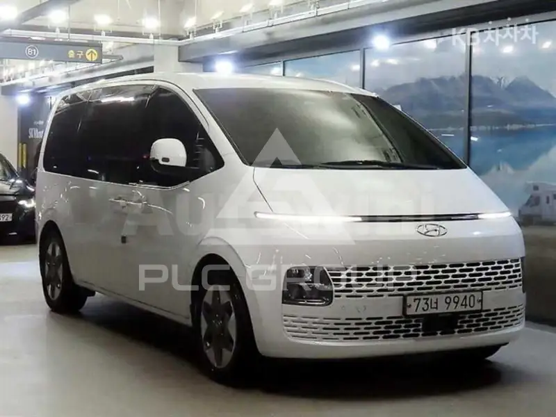 2022 Hyundai Staria