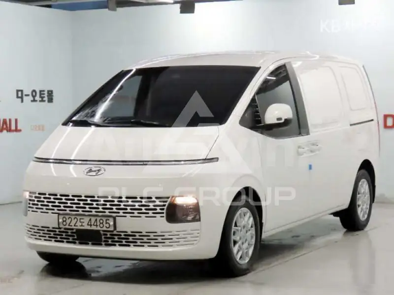 2022 Hyundai Staria