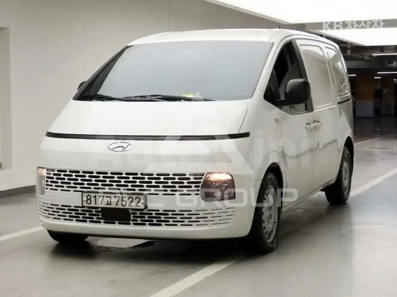 2022 Hyundai Staria