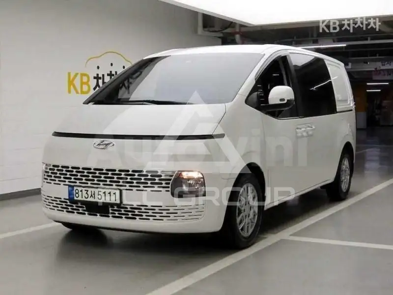 2022 Hyundai Staria