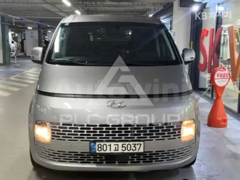 2022 Hyundai Staria