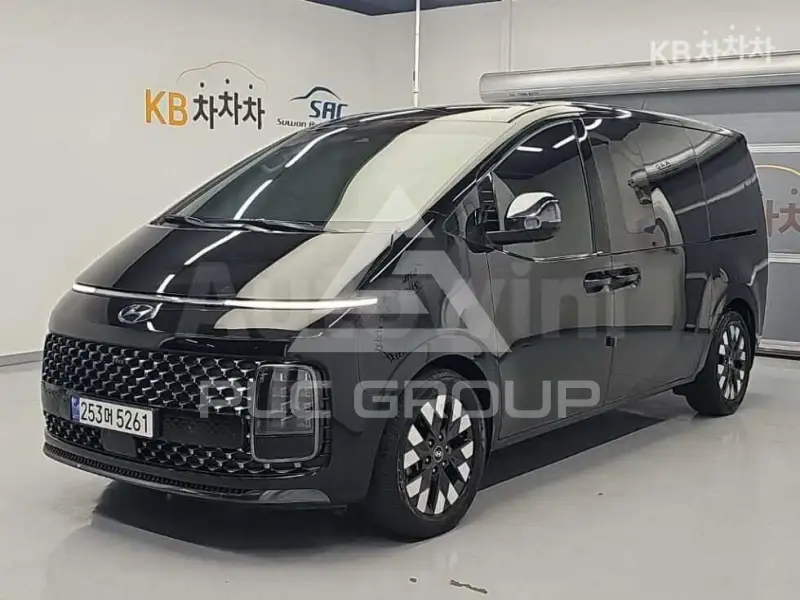 2022 Hyundai Staria