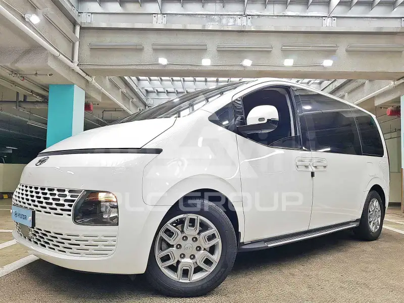 2022 Hyundai Staria