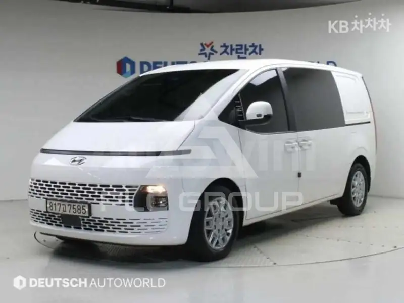 2022 Hyundai Staria