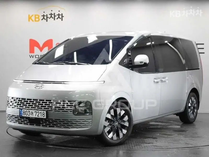 2022 Hyundai Staria