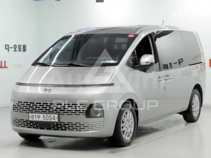 2022 Hyundai Staria