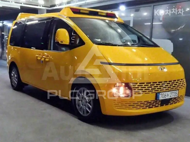 2022 Hyundai Staria