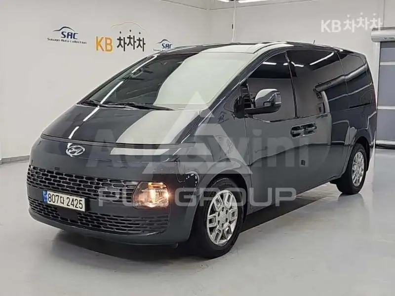 2022 Hyundai Staria