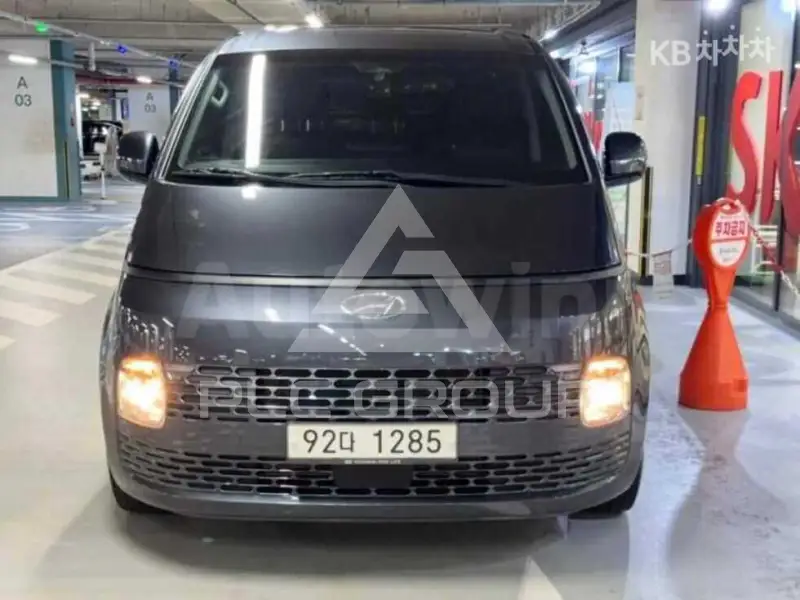 2022 Hyundai Staria
