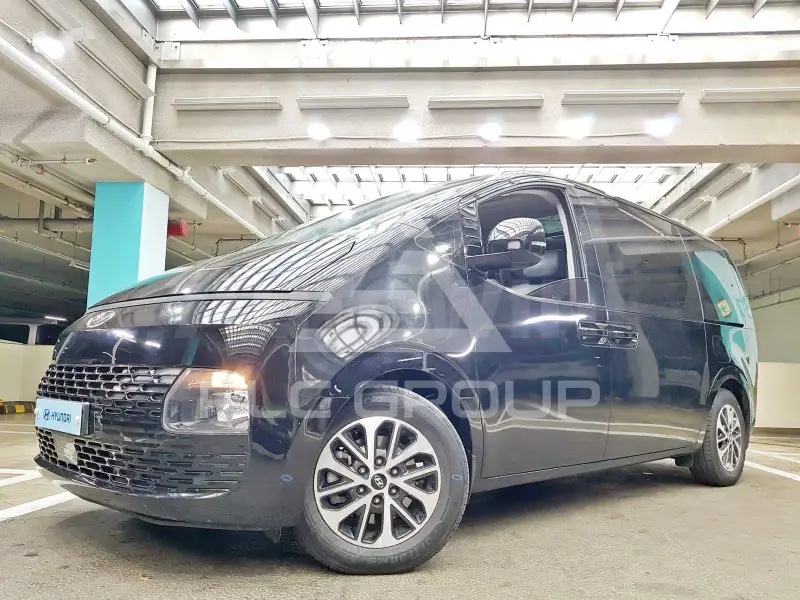 2022 Hyundai Staria