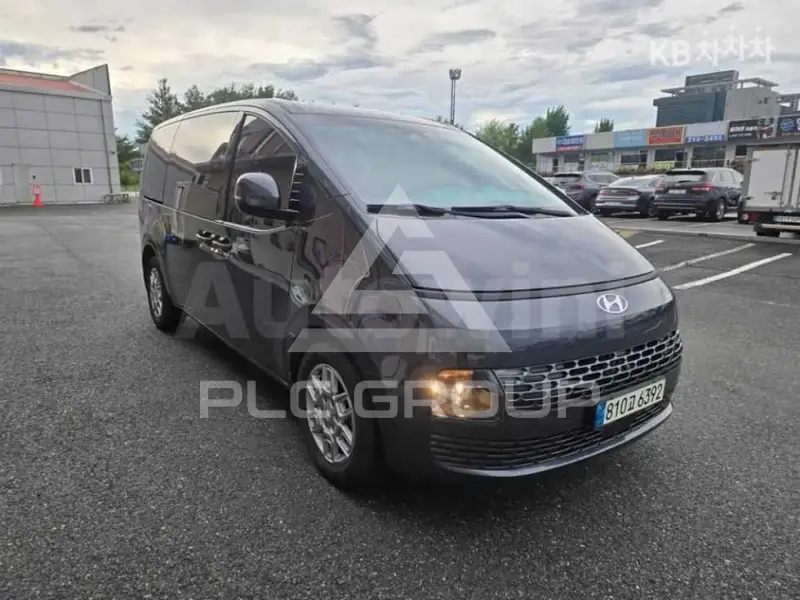 2022 Hyundai Staria