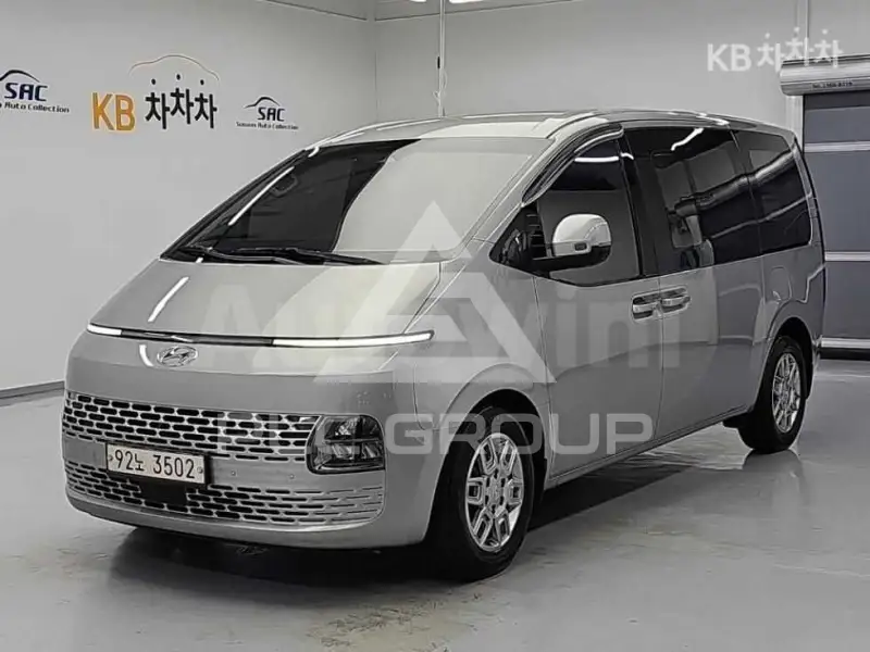 2022 Hyundai Staria