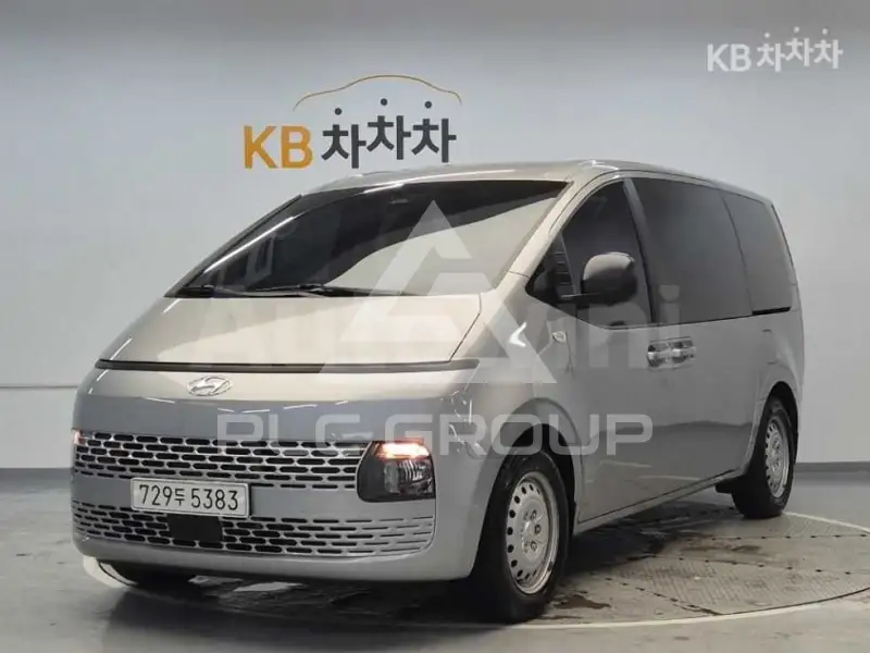 2022 Hyundai Staria
