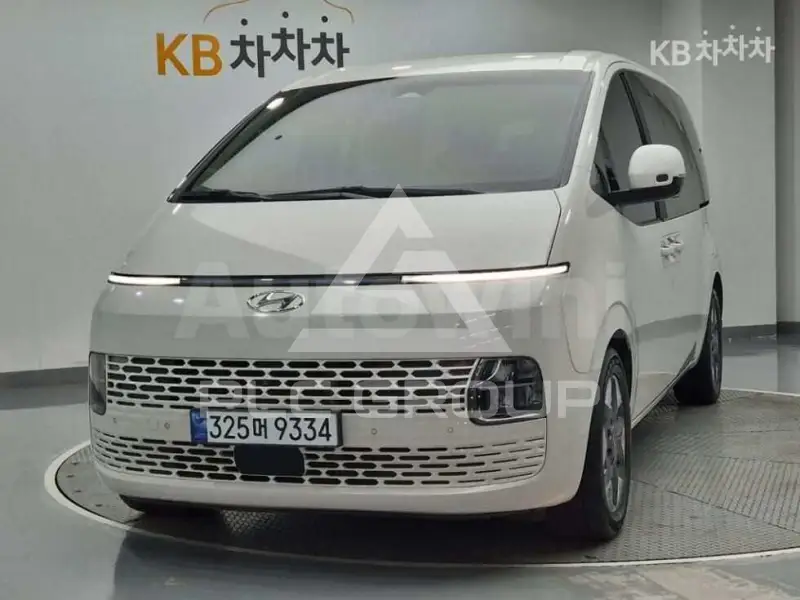 2022 Hyundai Staria