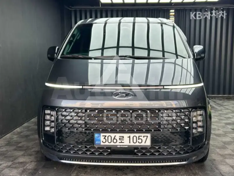 2022 Hyundai Staria