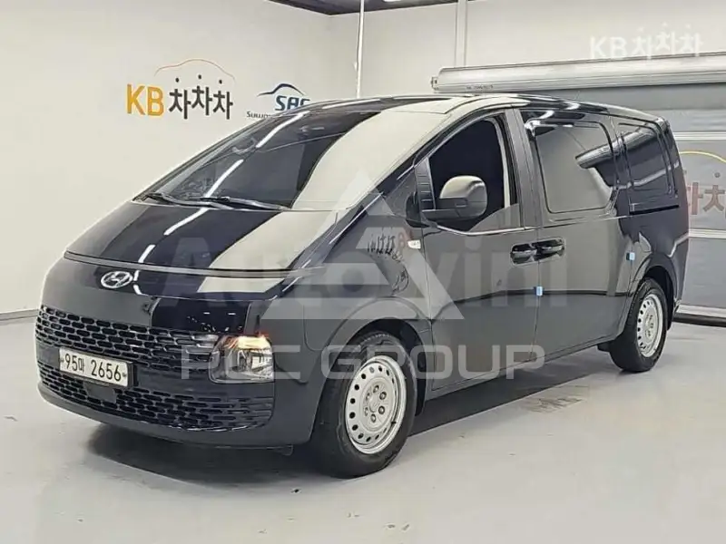 2022 Hyundai Staria