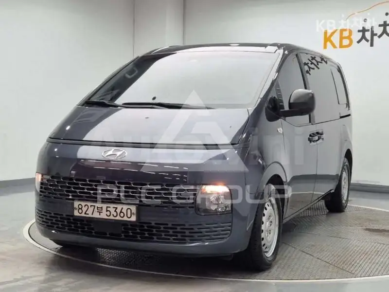 2022 Hyundai Staria