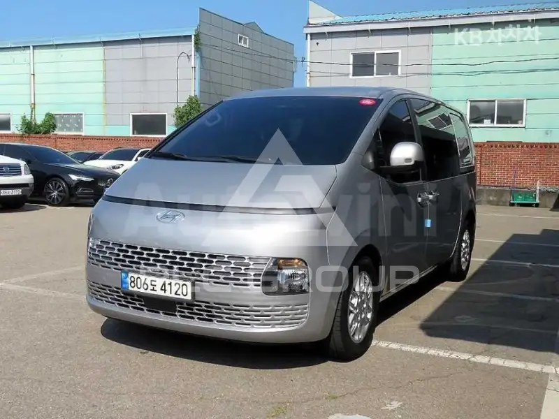 2022 Hyundai Staria