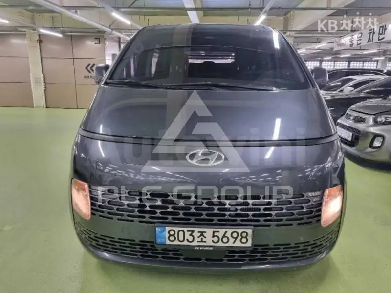2022 Hyundai Staria