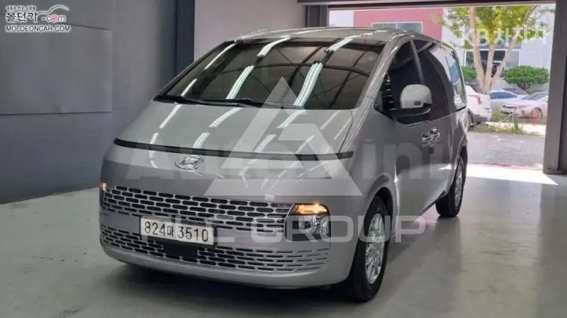 2022 Hyundai Staria