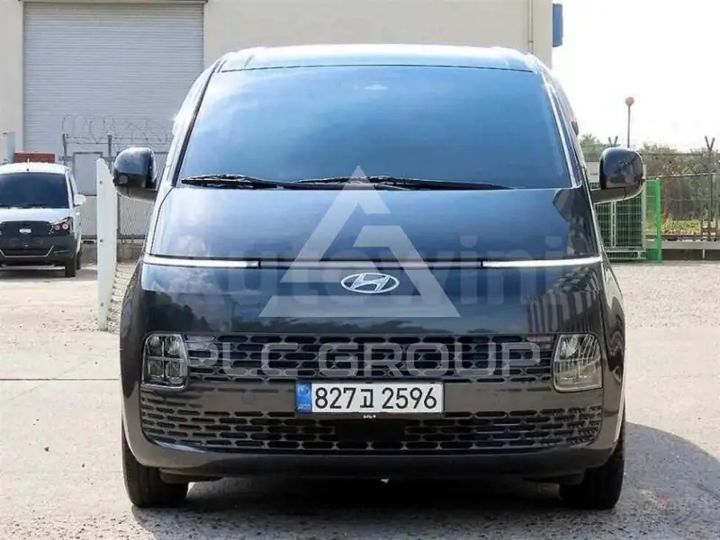 2022 Hyundai Staria