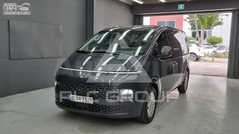2022 Hyundai Staria